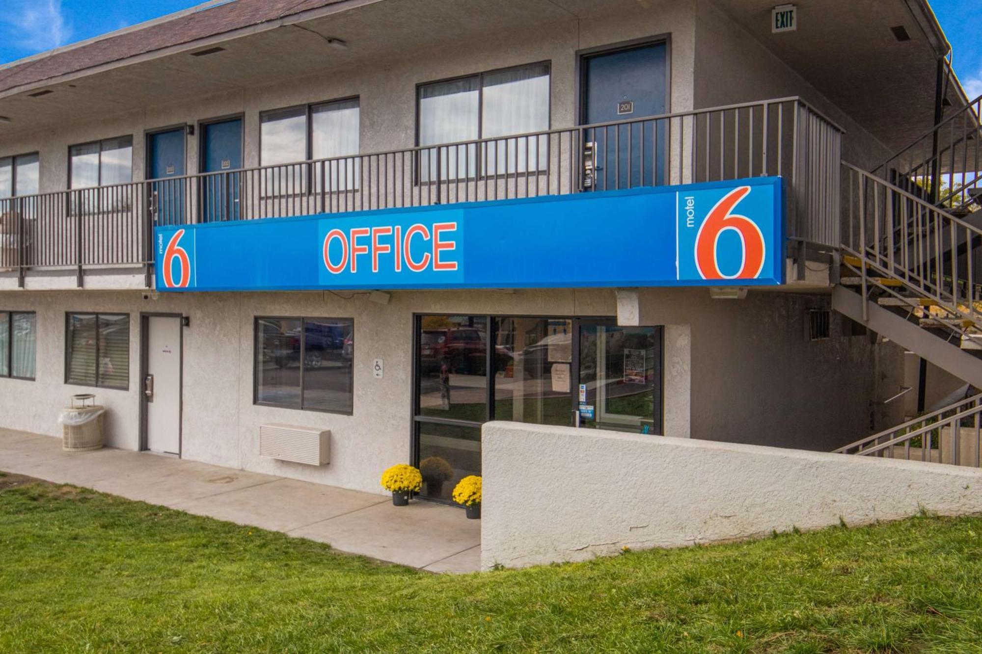 Motel 6-Elko, Nv Eksteriør billede